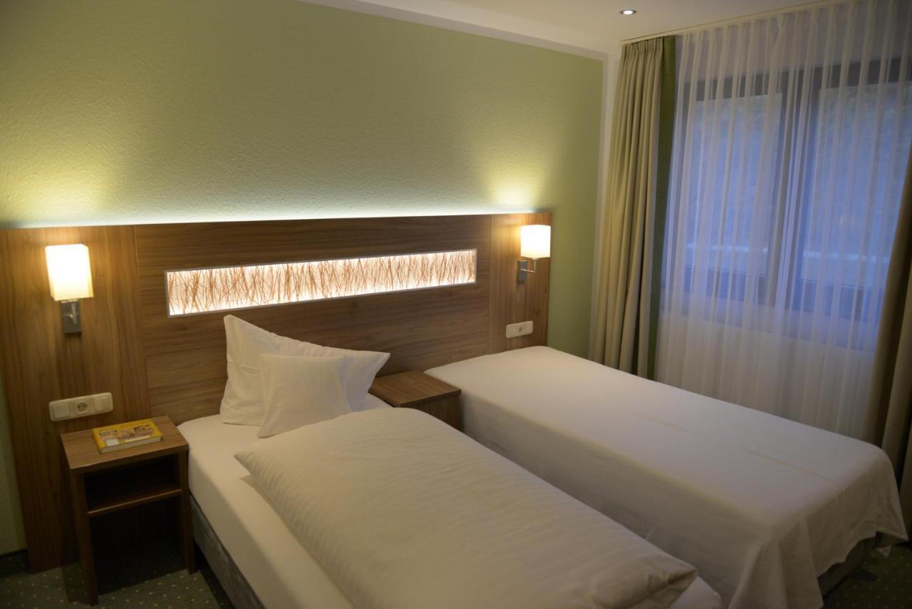Hotel- Landgasthof Baumhof-Tenne Marktheidenfeld Eksteriør billede